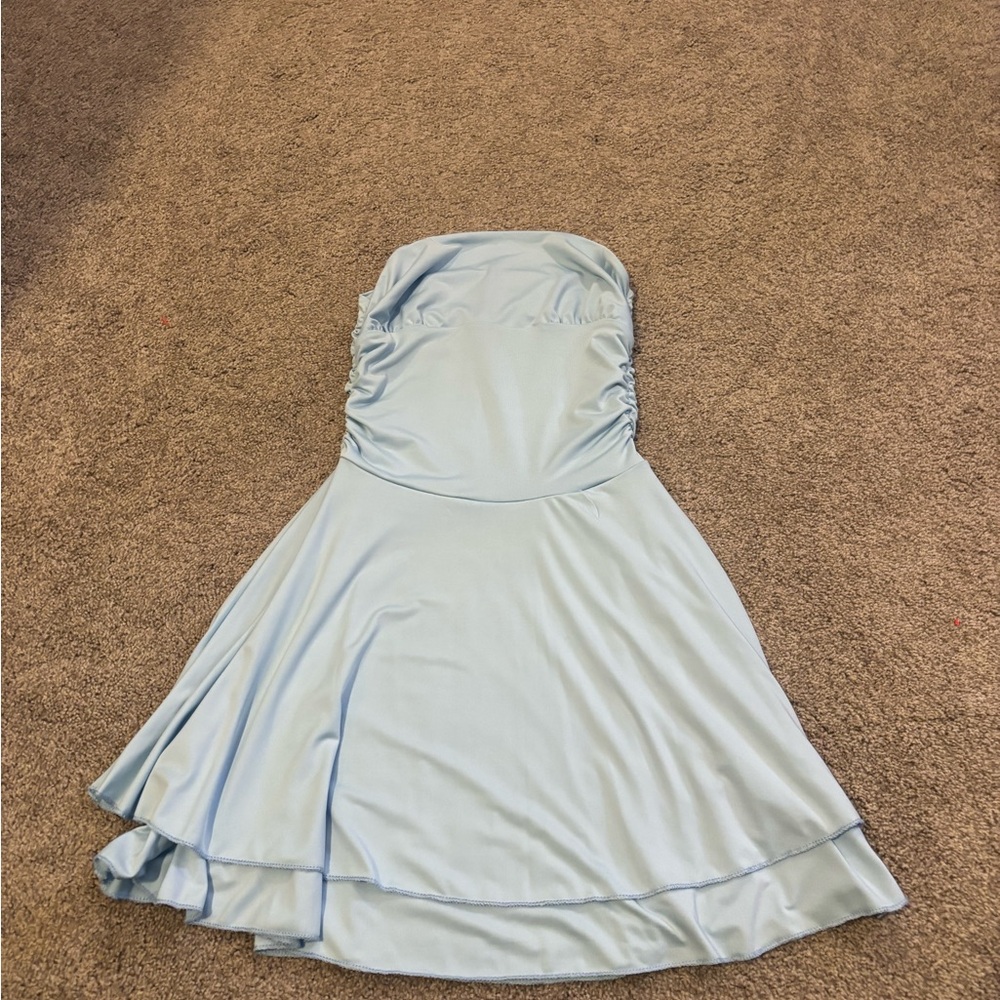 Elegant Light Blue Strapless Mini Dress